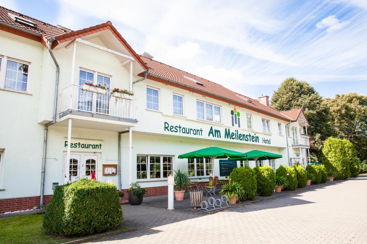 Hotel Am Meilenstein Dunkelforth 외부 사진